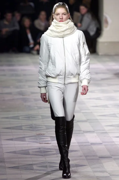 Look 32